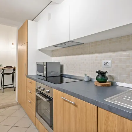 Guesthost - Mercato Modern Flat 아파트 *