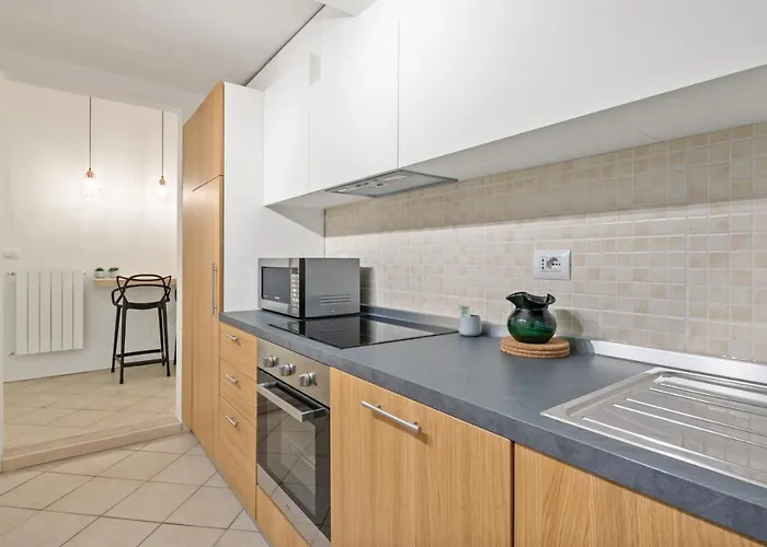 Mercato Modern Flat Appartamento *